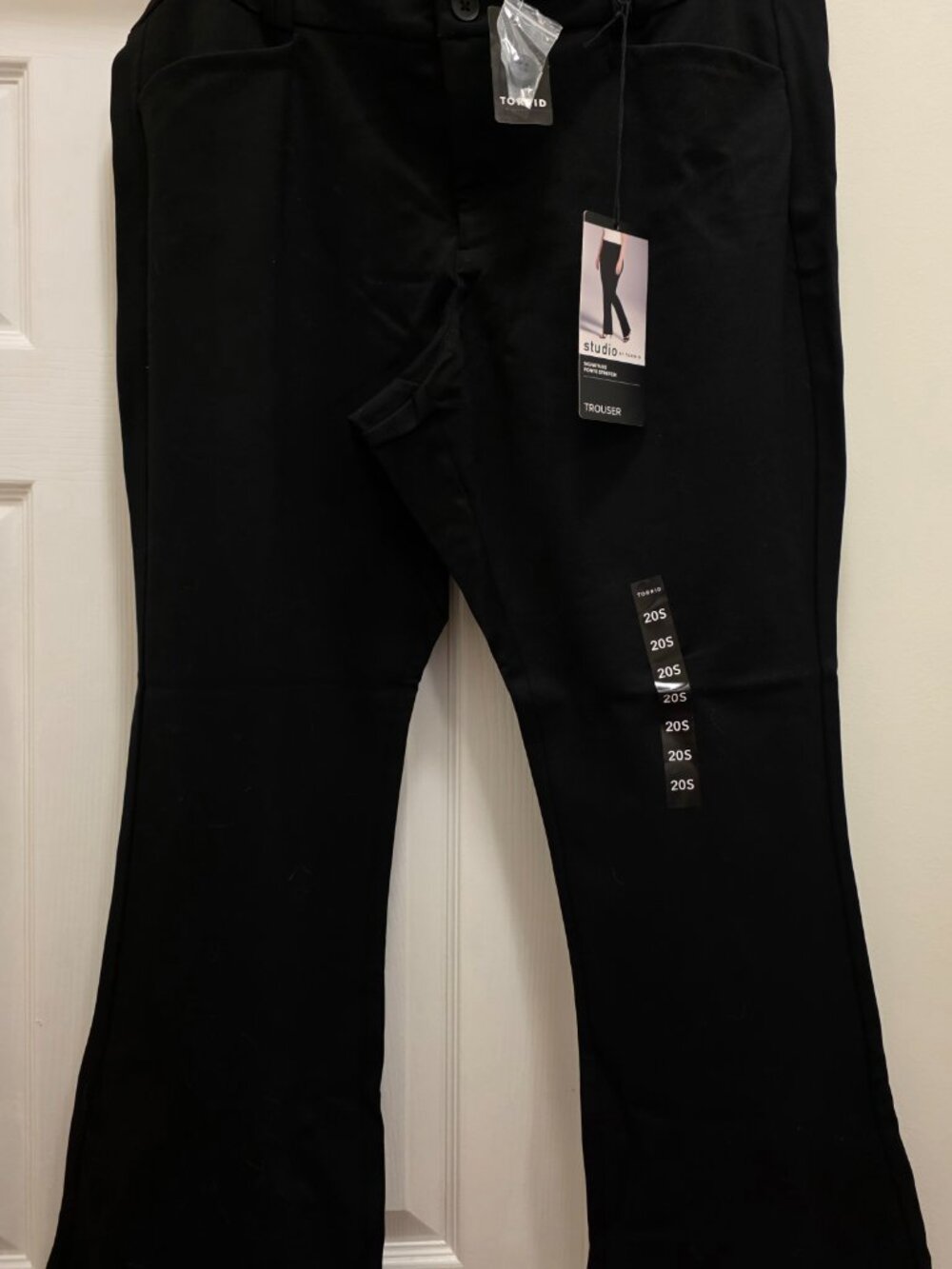 Torrid Studio by Torrid Signature Ponte Stretch Trousers 20 Short (20S) NWT - Picture 2 of 12